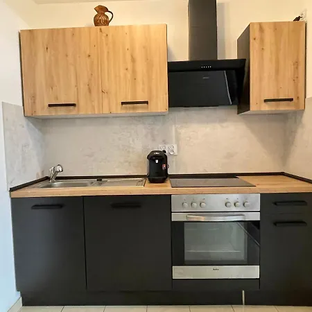 Wunderschoenes In Der Goldstadt *