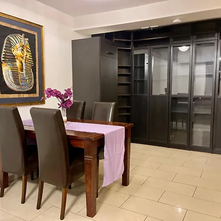 Wunderschoenes In Der Goldstadt Διαμέρισμα *